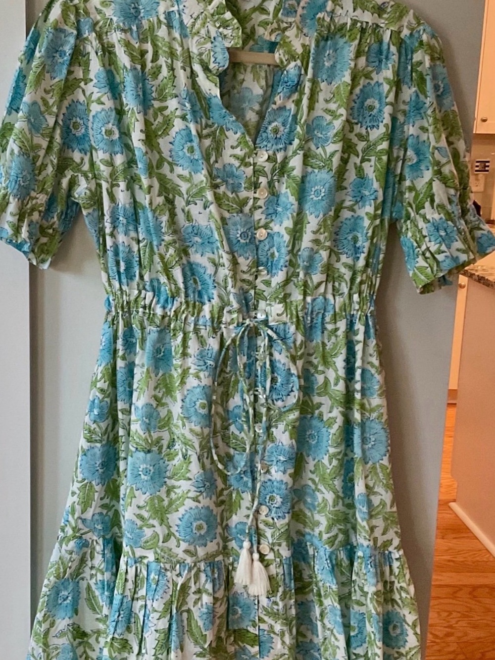 India print block M dress with ruffles on sleeves & neck - Picture 4 of 12